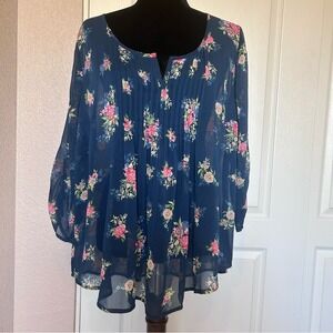 Torrid Sheer Blue‎ with Florals 3/4 Sleeve Notched Collar Blouse Size 0 (Large)
